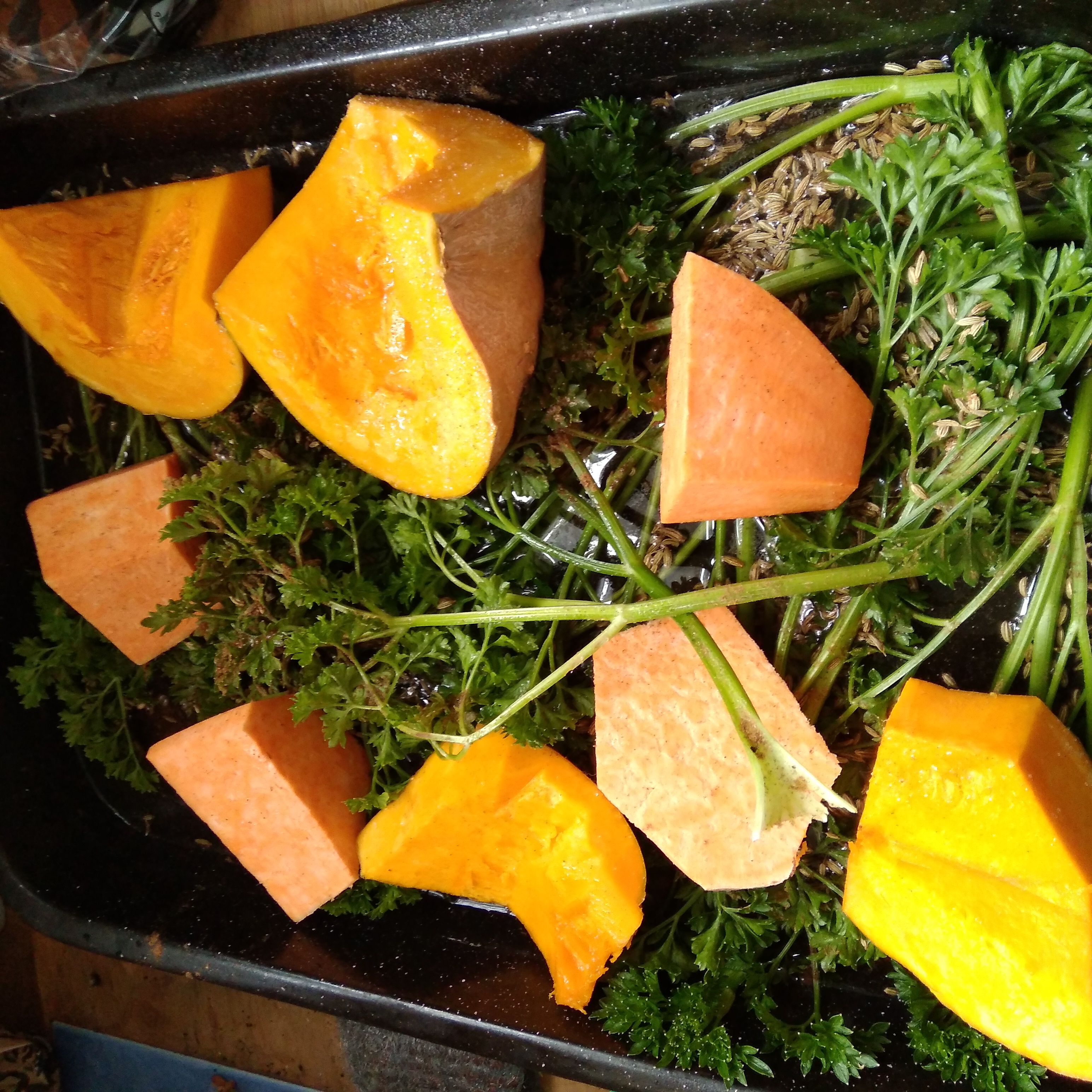 Garden to Table ... prep for Experimental Oven Steamed Free Range Pork with Roasted Apples and Veg 