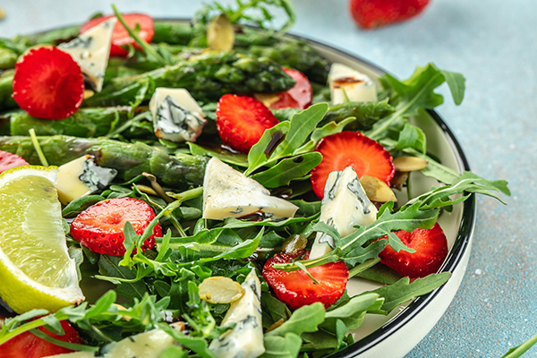 Salad Asparagus Strawberries