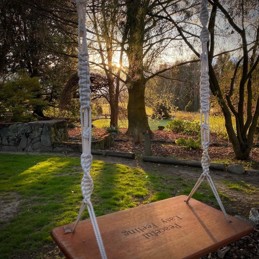 Early Morning in the Spring Garden